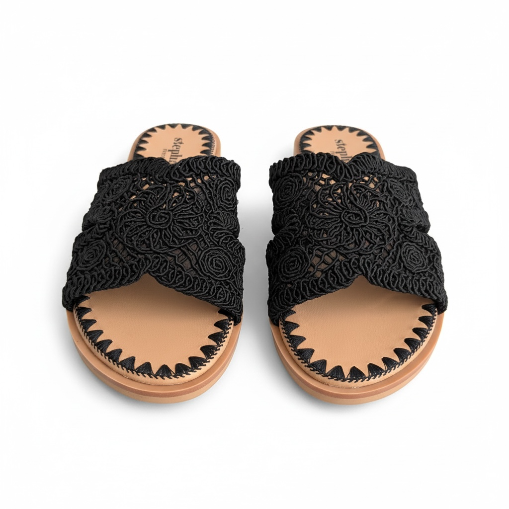Black lace sliders