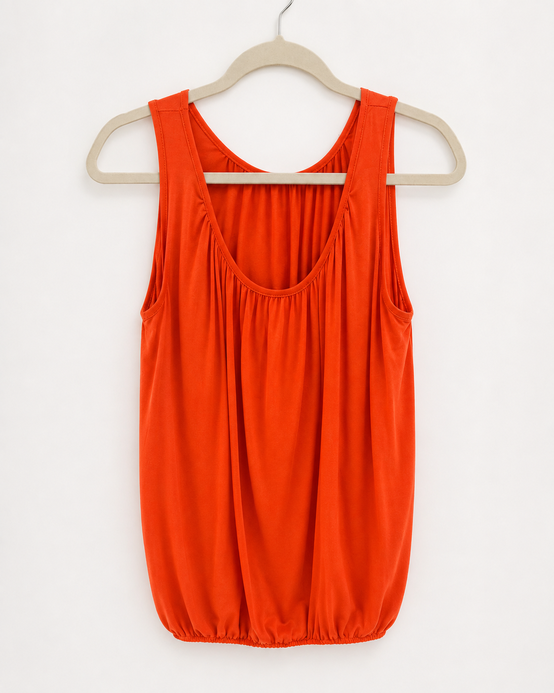 Sleeveless bubble tops